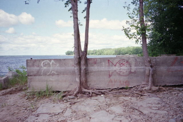 Ottawa (Canada), Kodak VR35 K80 on Easypix 200 film, 2013.