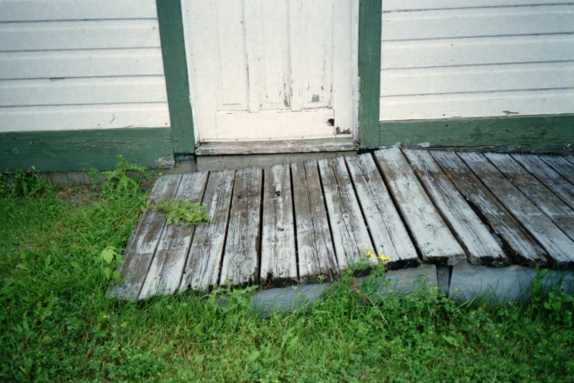 Bike ride to the Central Experimental Farm, Ottawa (Canada), Kodak VR35 K80 on Easypix 200 film, 2013.