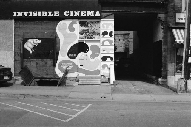 Ottawa, Nikkormat Ftn, Ilford XP2, 2011.