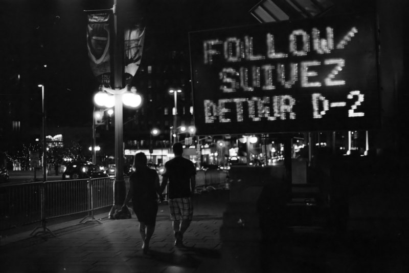 Pentax K1000, Ilford HP5, Ottawa, Canada, 2013.