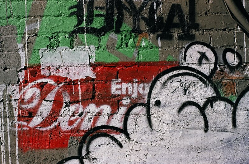 Pentax K1000, Fujifilm Superia 200, Ottawa, 2012.