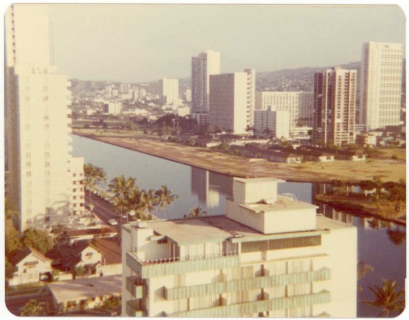 Honolulu, 1975.