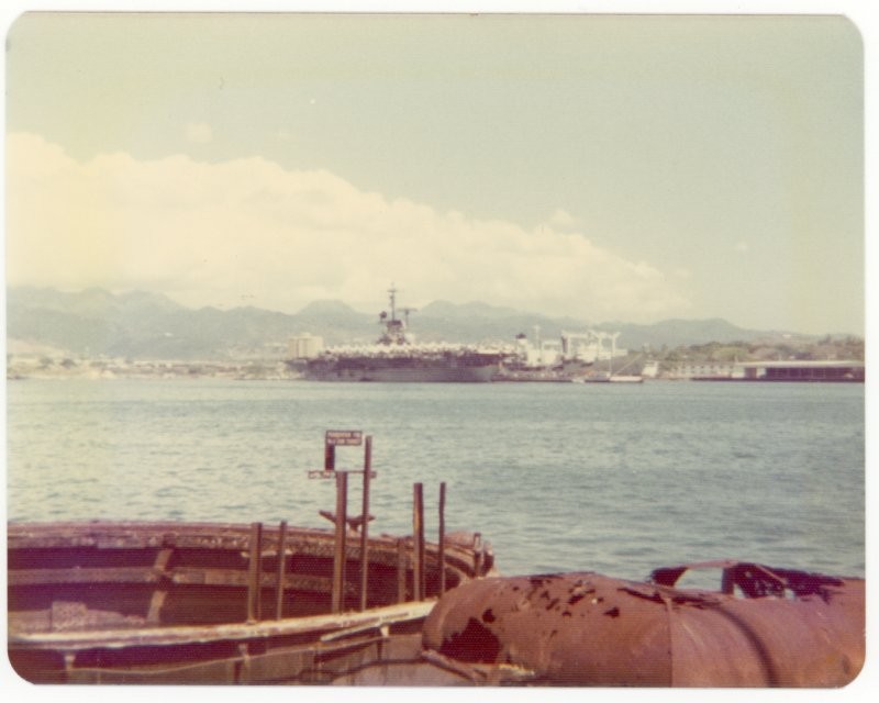 USS Arizona, Pearl Harbor, 1975.