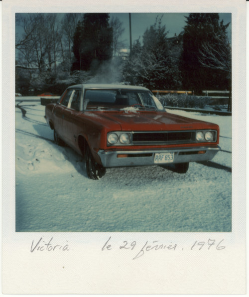 Vintage Polaroid SX-70, 1976.