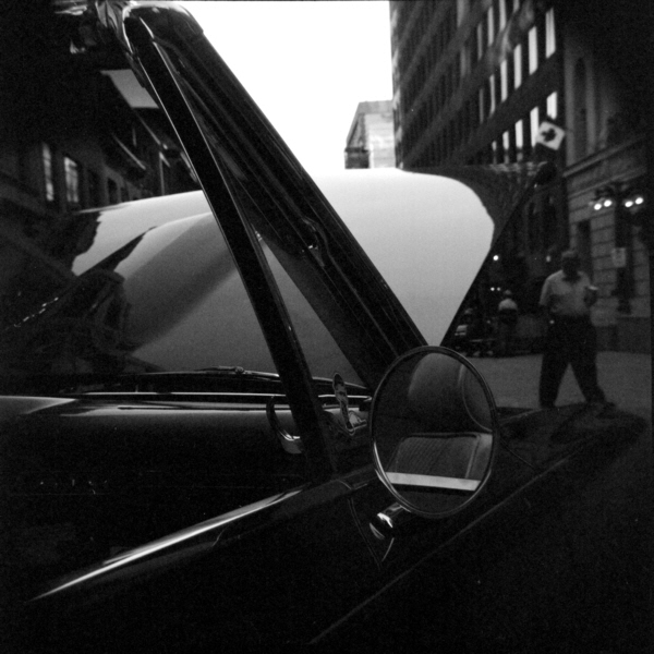 Ottawa, Ricohflex Model VI, Ilford HP5 Plus film, 2013.